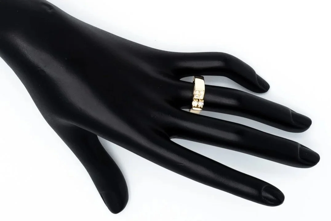 (H)Yellow Gold Multi Diamond Cluster Ring