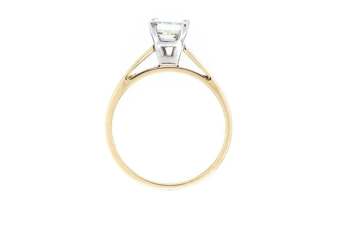(F)Yellow Gold Solitaire Princess Cut Diamond Engagement Ring