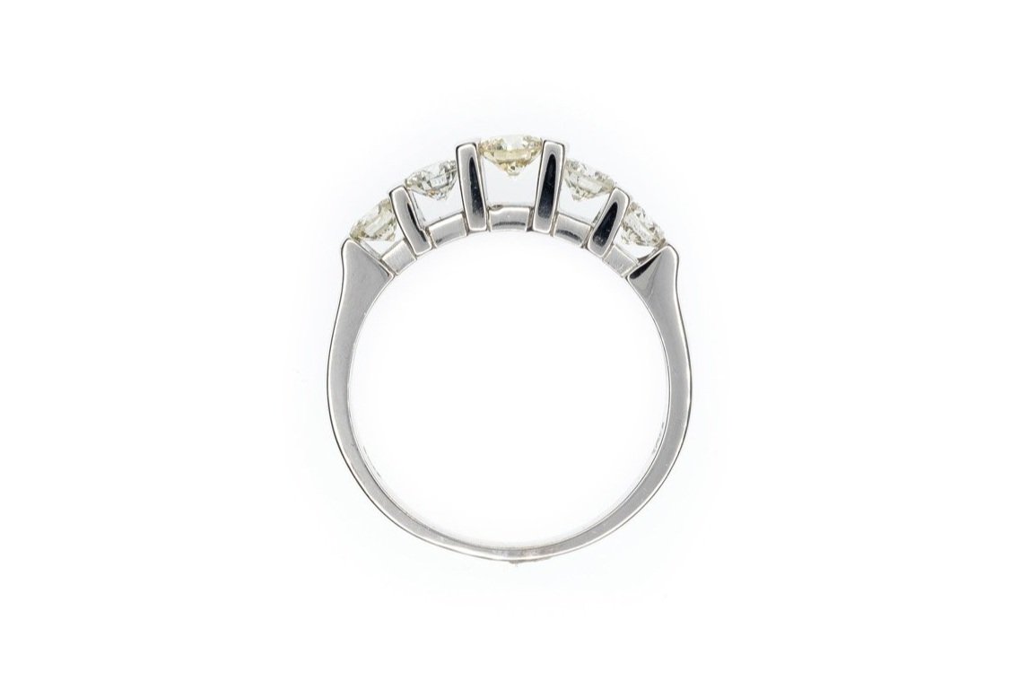 (F)White Gold Round Brilliant Cut Five Stone Multi Diamond Ring