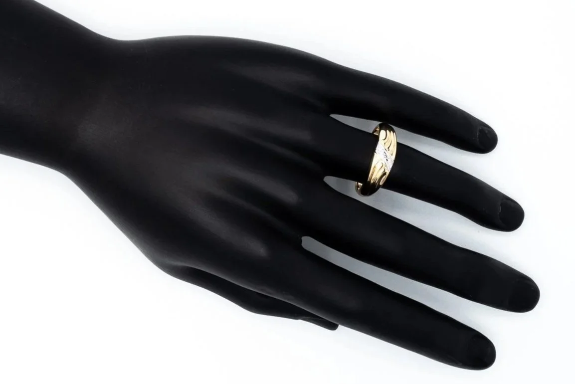 (H)Yellow White Gold Single Cut Diamond Band