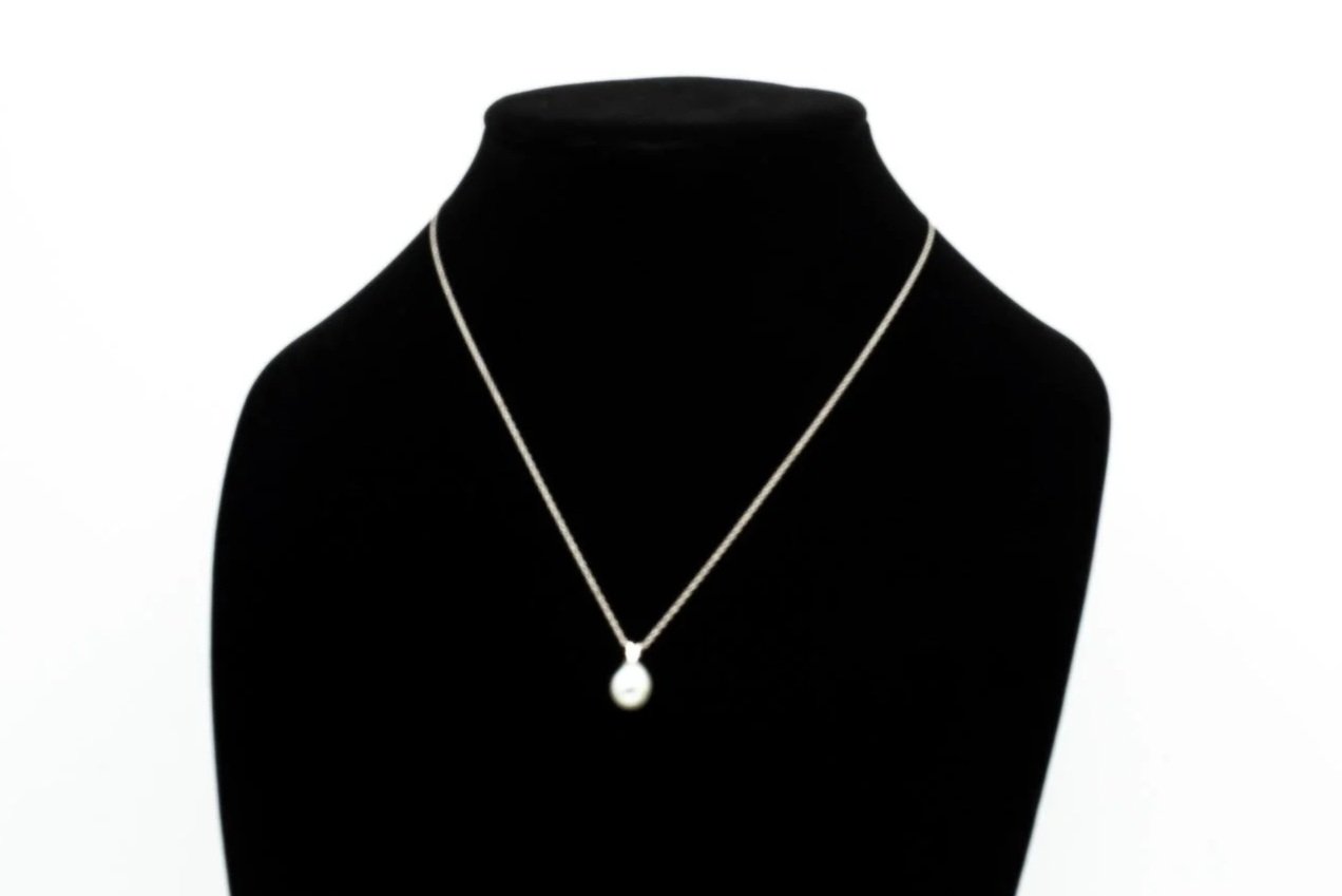 (F)White Gold Solitaire Tahitian Cultured Pearl Pendant