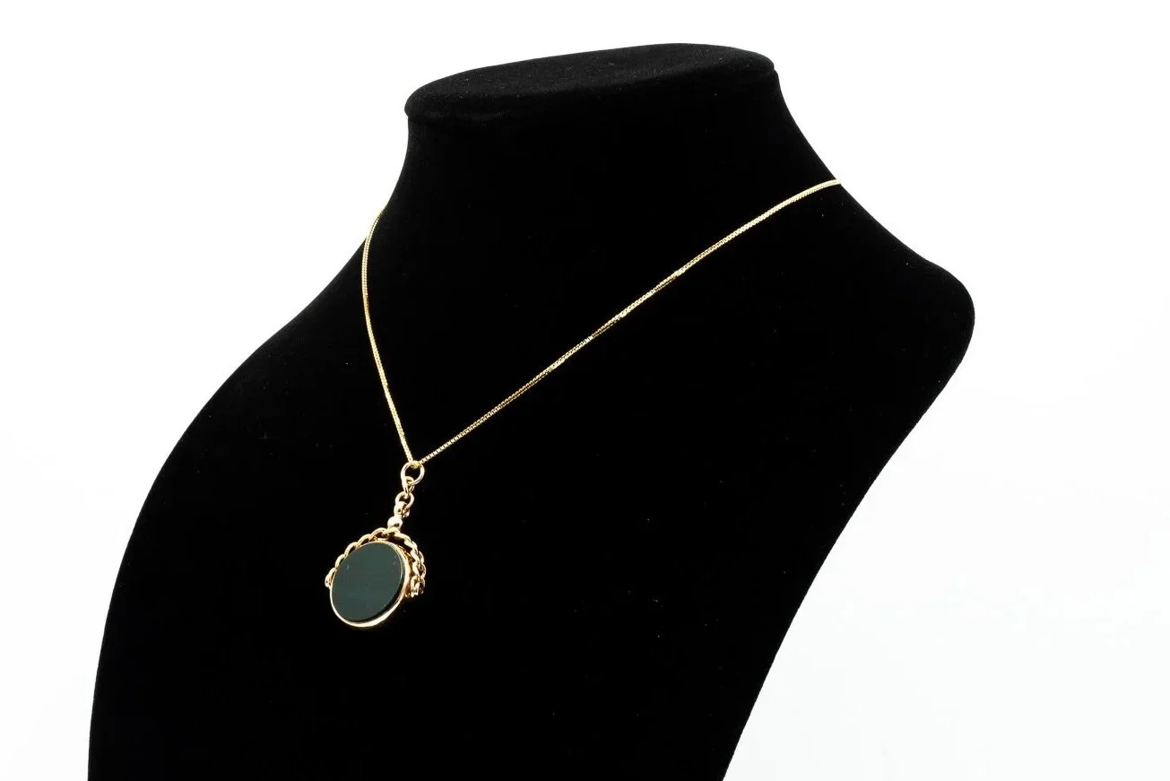 (S)Yellow Gold Carnelian Bloodstone Double Sided Seal Pendant