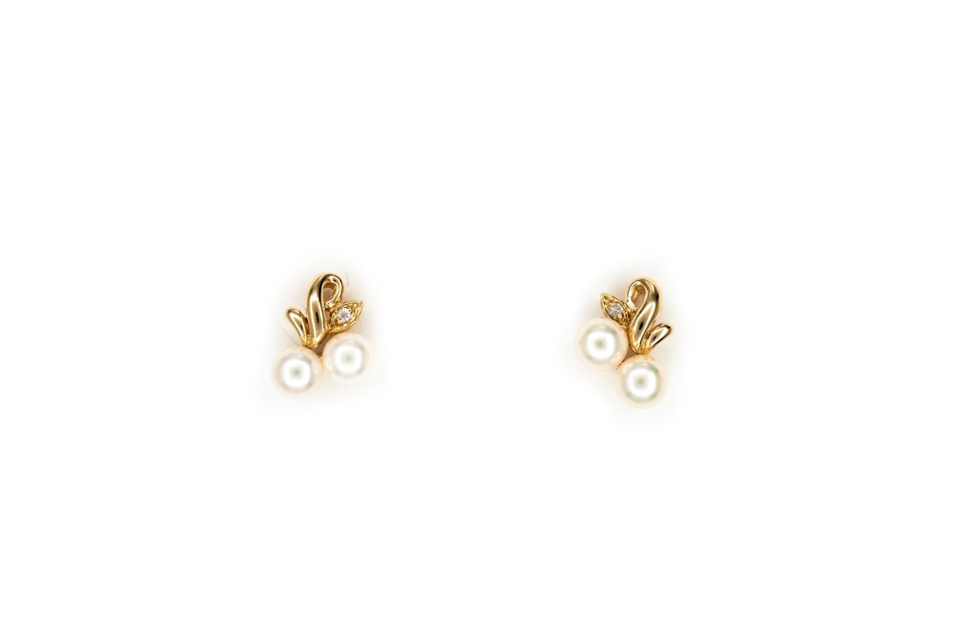 (T)Yellow Gold Diamond Akoya Cultured Pearl Stud Earrings