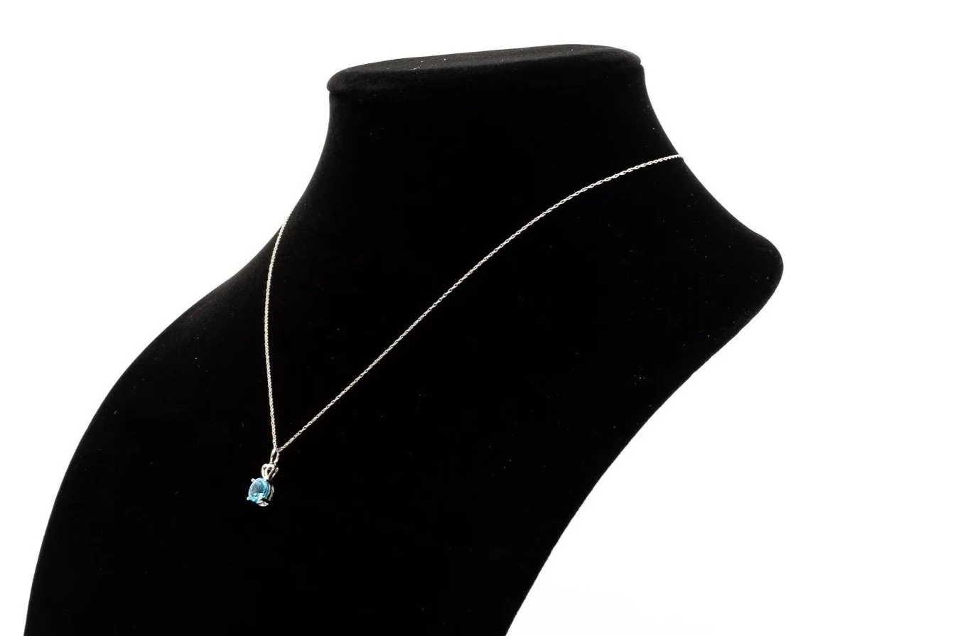 (S)White Gold Solitaire Blue Topaz Drop Dangle Pendant