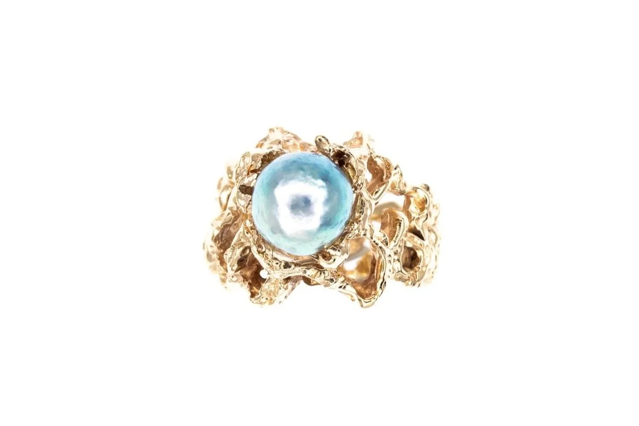 (T)Yellow Gold Solitaire Akoya Cultured Pearl Organic Gemstone Ring