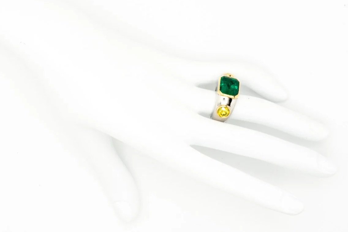 (H)White Yellow Gold Diamond Emerald Gemstone Ring
