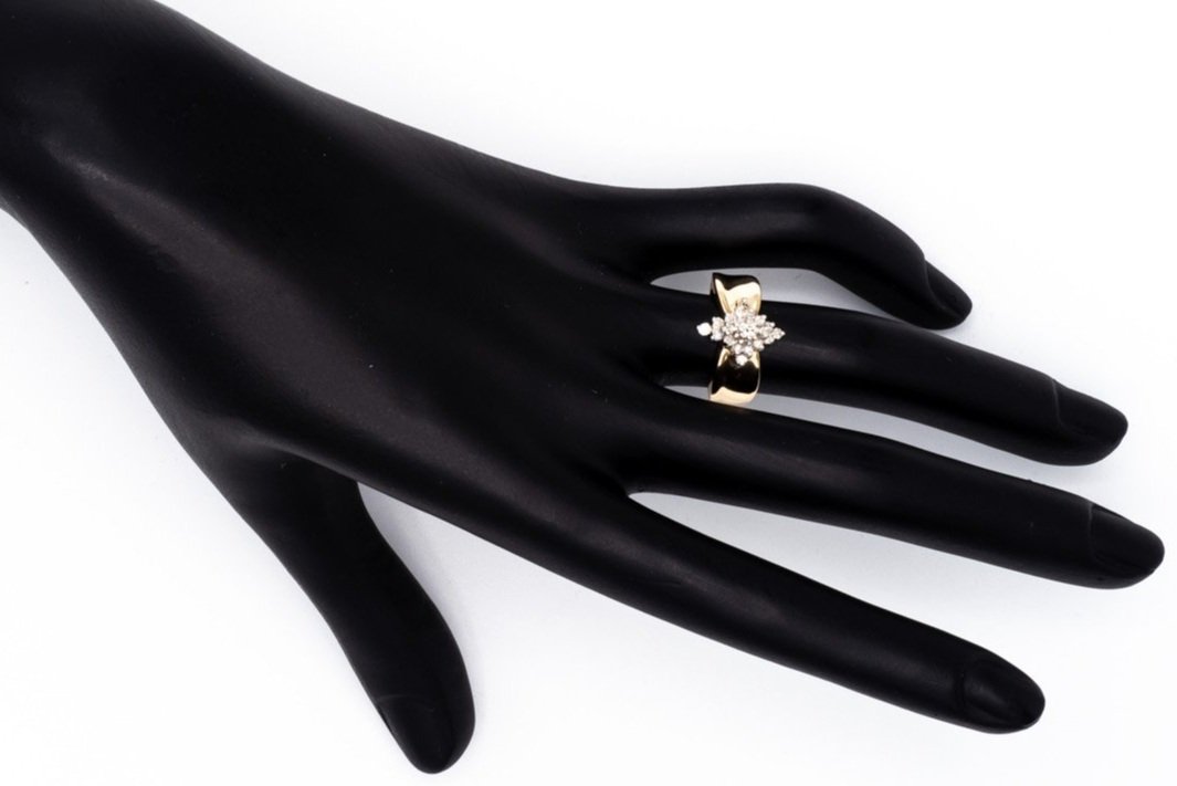 (H)Yellow Gold Multi Diamond Ring