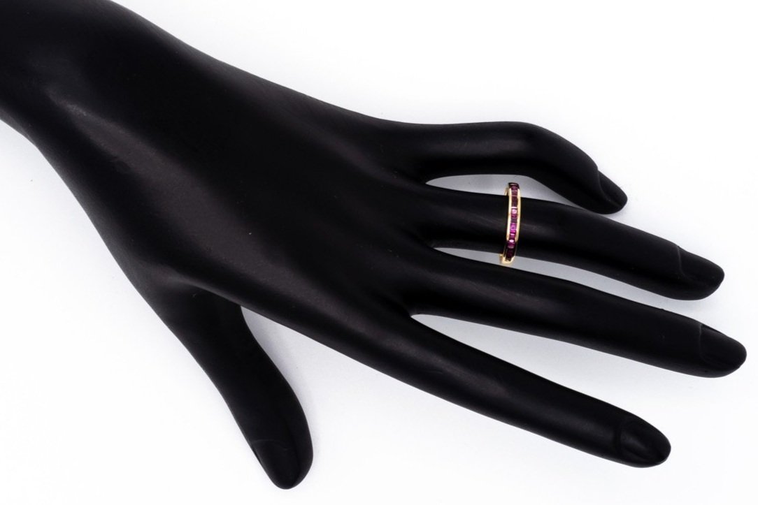 (H)Yellow Gold Ruby Gemstone Ring