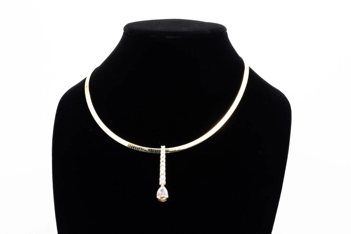 (F)White Rose Yellow Gold Pear Modified Brilliant Cut Diamond Drop Slider Pendant