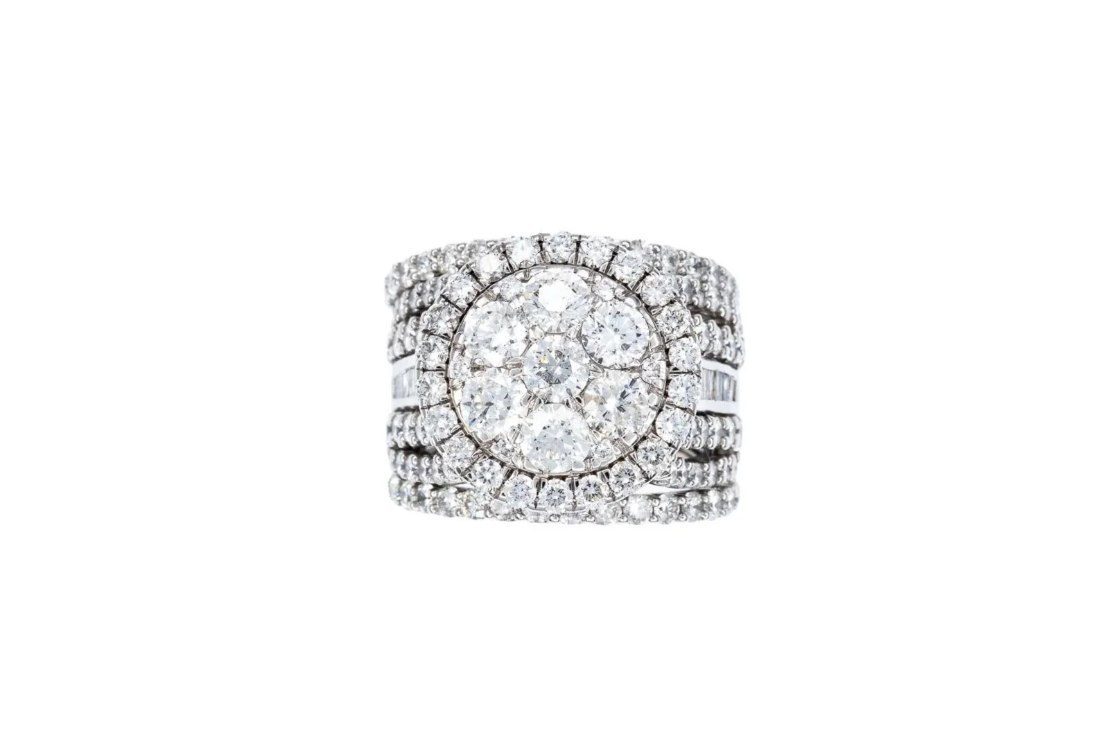 (T)White Gold Round Brilliant Cut Multi Diamond Ring