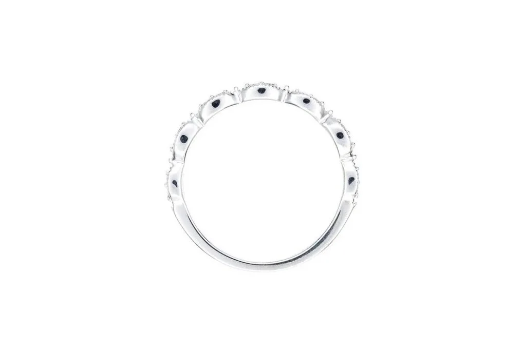 (F)White Gold Single Cut Diamond Band