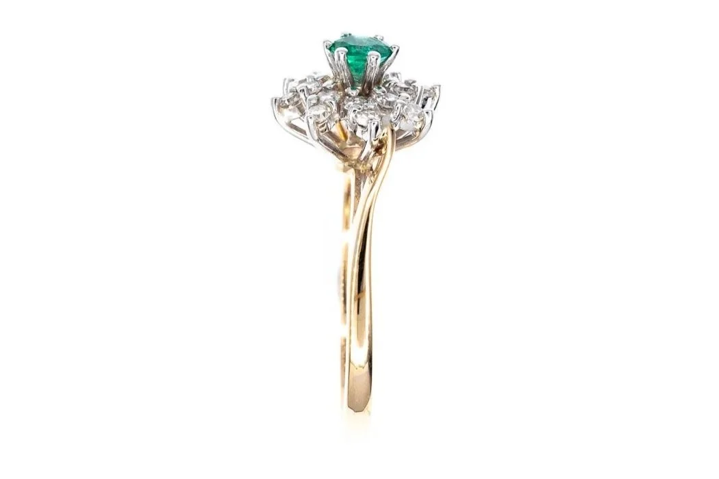 (S)Yellow Gold Diamond Emerald Gemstone Ring