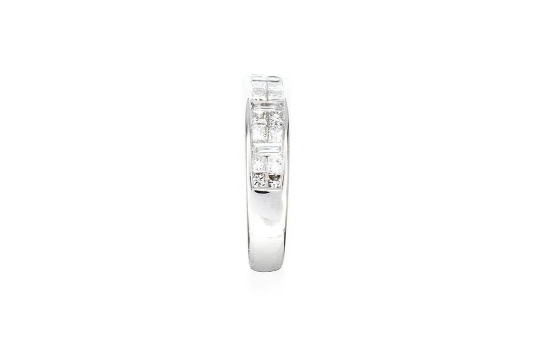 (S)White Gold Baguette Princess Cut Diamond Band