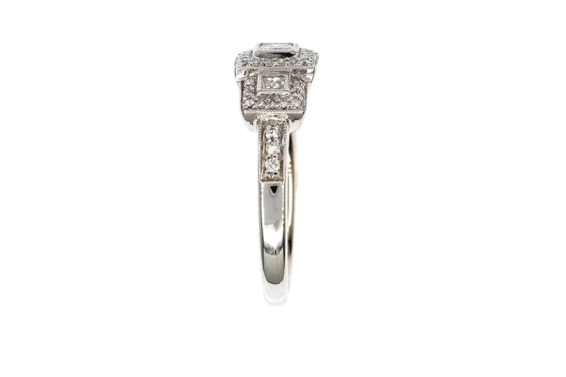 (S)White Gold Princess Cut Round Brilliant Cut Multi Diamond Ring