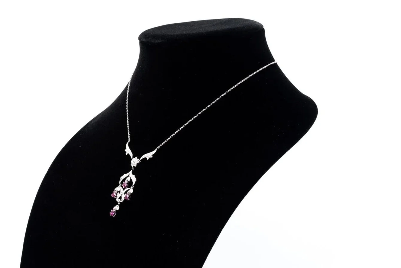 (S)White Gold Round Brilliant Cut Diamond Ruby Fancy Necklace