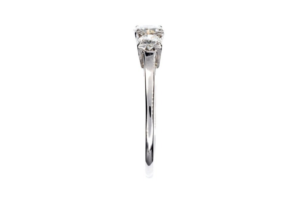 (S)White Gold Old European Cut Multi Diamond Antique Three Stone Ring