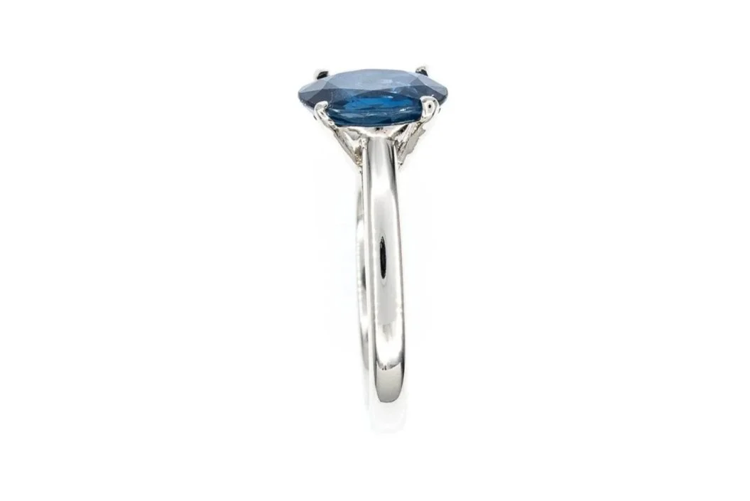 (S)Platinum Solitaire Sapphire Gemstone Ring