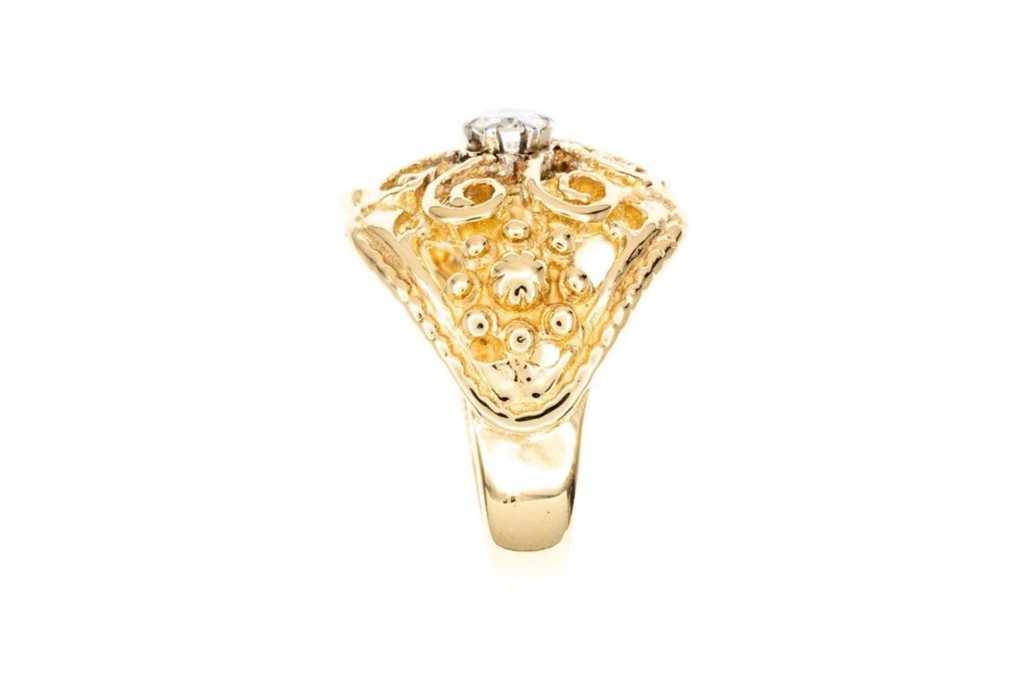 (S)Yellow Gold Solitaire Round Brilliant Cut Diamond Filigree Carved Engagement Ring