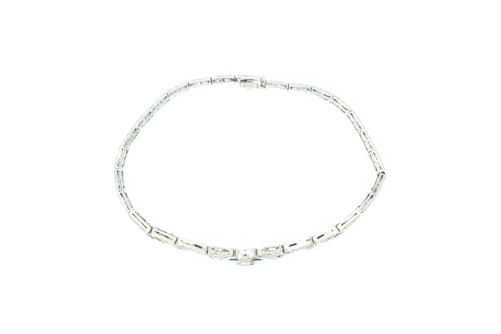(T)White Gold Diamond Sapphire Fancy Link Bracelet