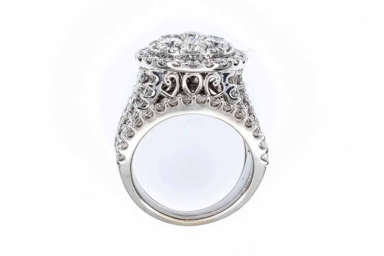(F)White Gold Round Brilliant Cut Multi Diamond Ring