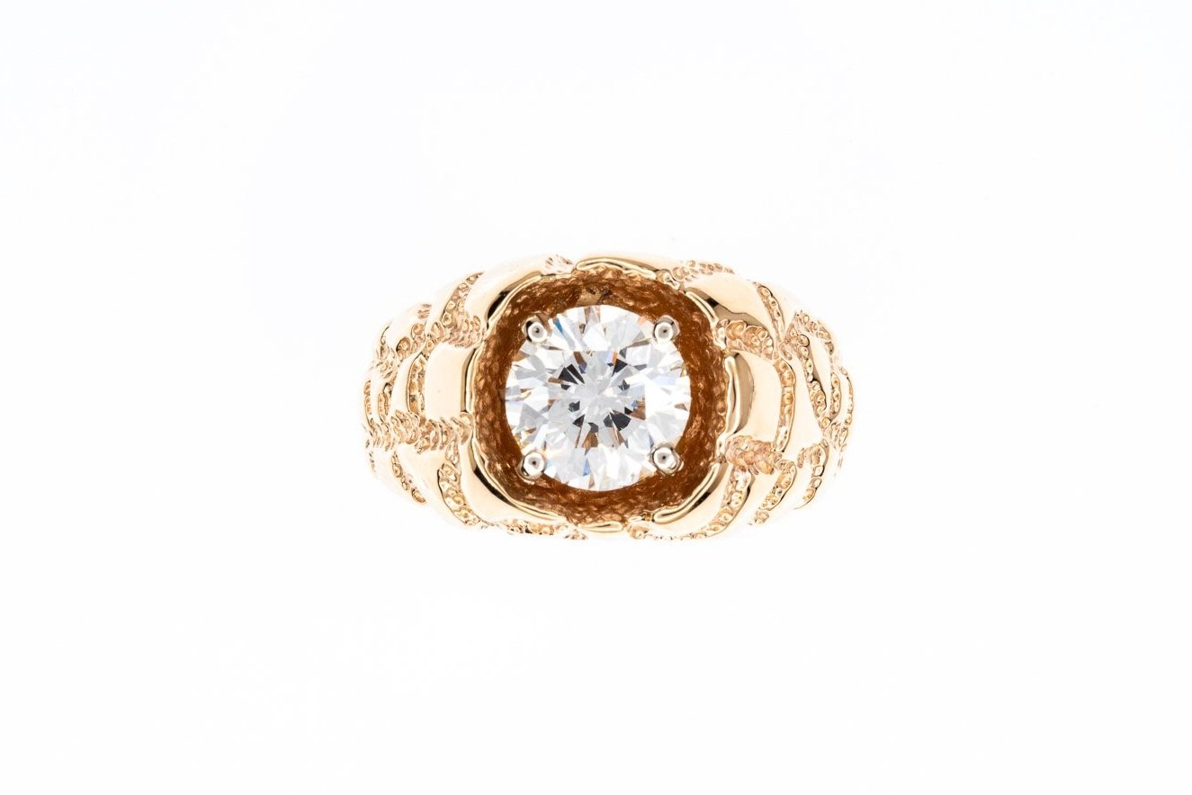 (T)Yellow Gold Solitaire Round Brilliant Cut Diamond Men's Band