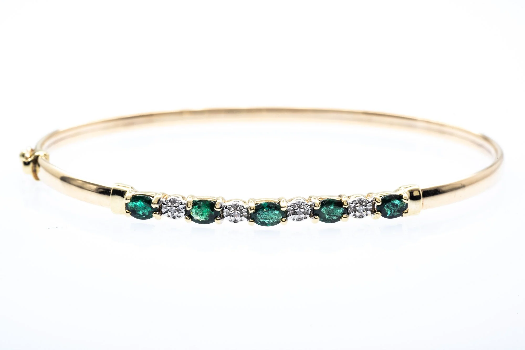 (F)Yellow Gold Diamond Emerald Bangle Bracelet