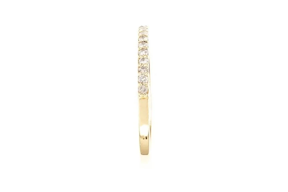 (S)Yellow Gold Round Brilliant Cut Diamond Band