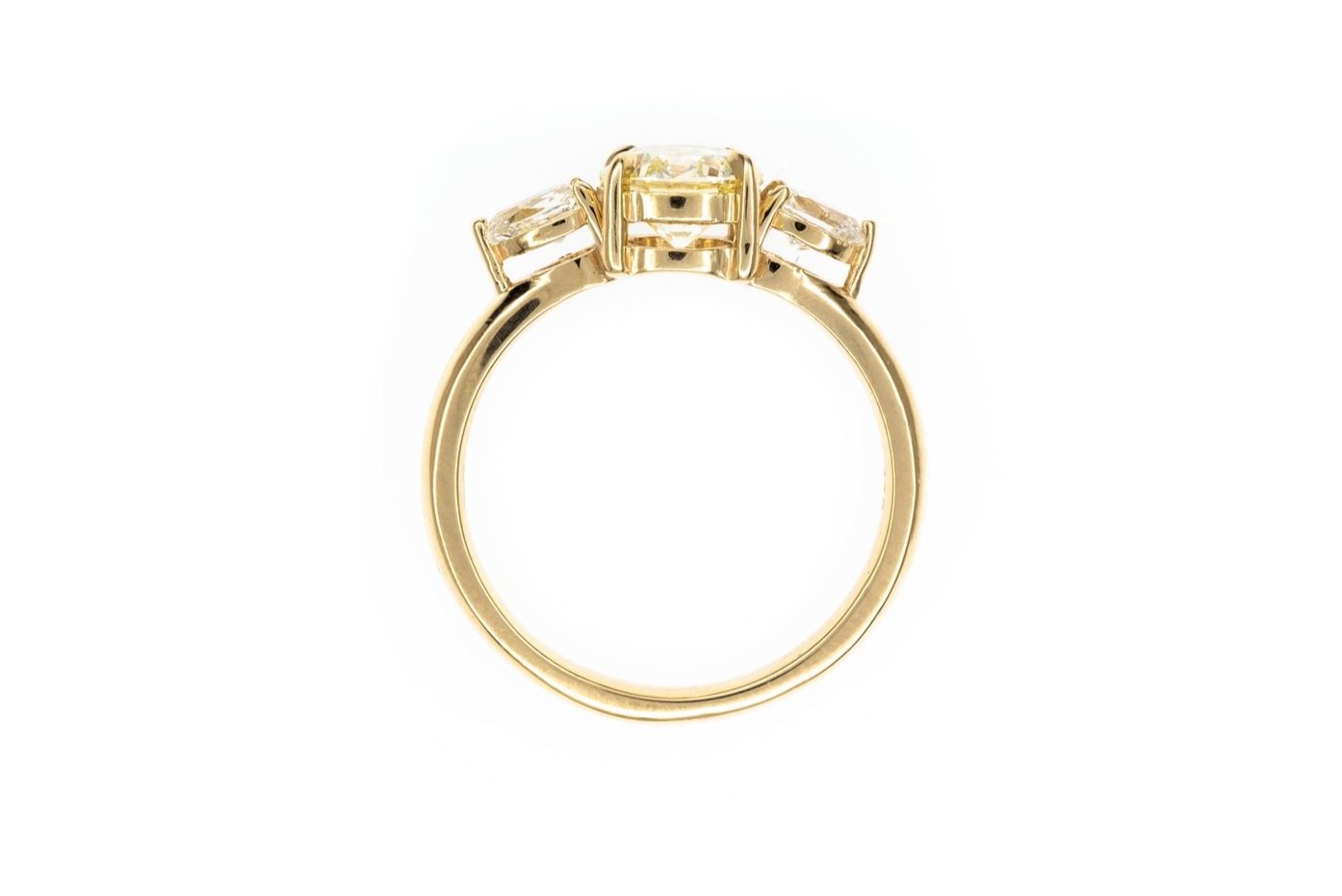 (F)Yellow Gold Round Pear Brilliant Cut Multi Diamond Ring