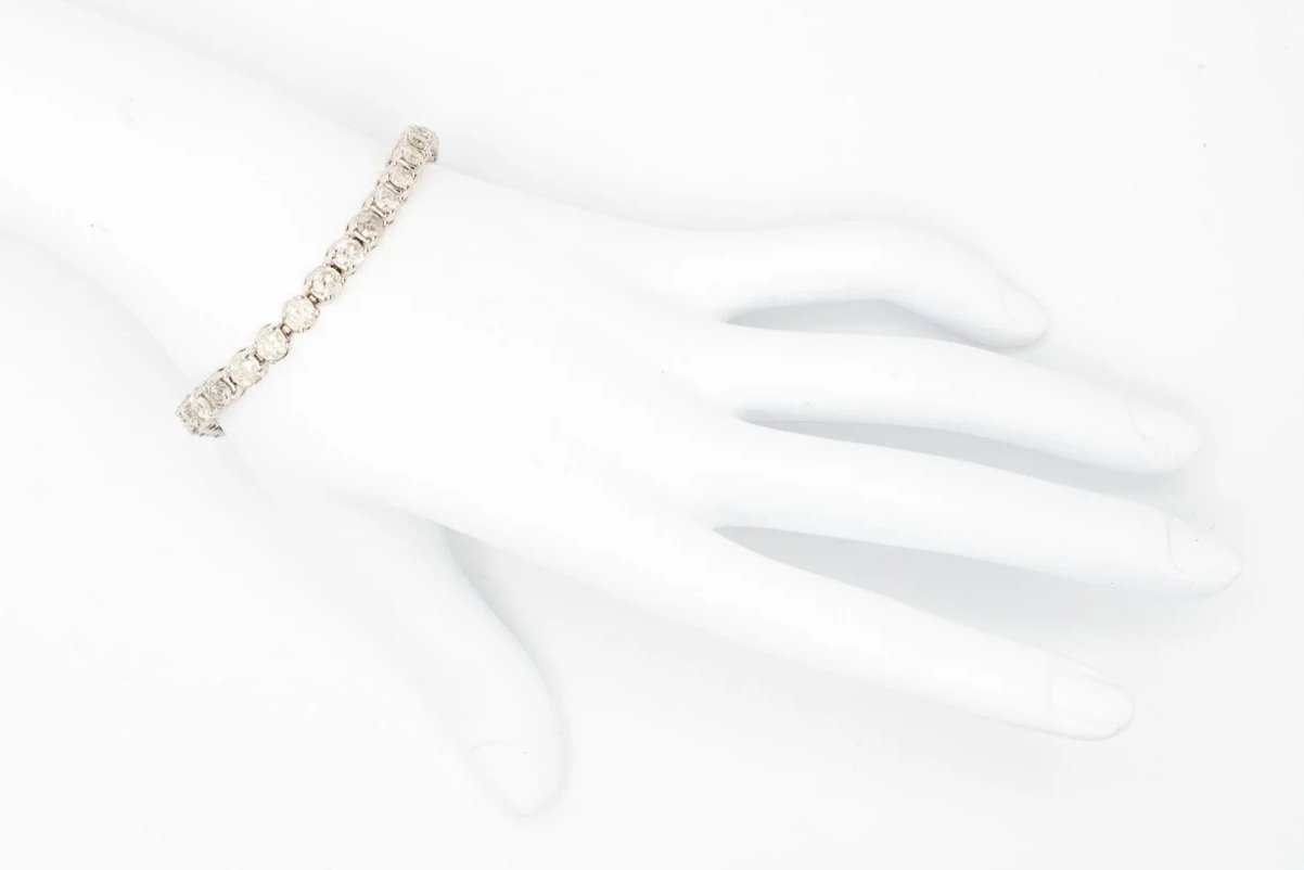 (H)White Gold Round Brilliant Cut Diamond Tennis Bracelet