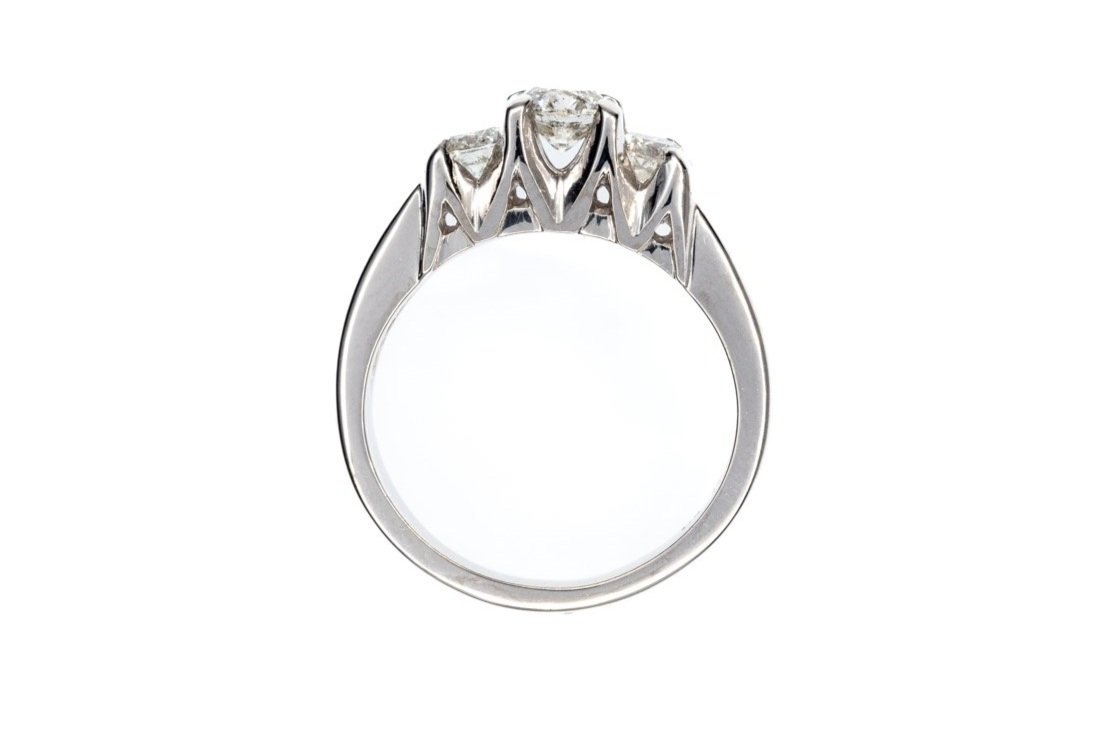 (F)White Gold Round Brilliant Cut Multi Diamond Ring