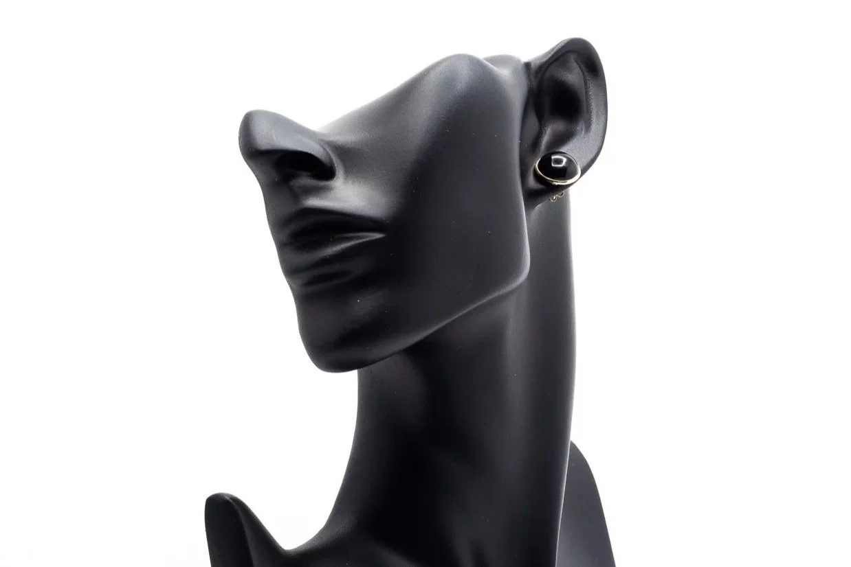 (F)Yellow Gold Solitaire Black Onyx Stud Earrings