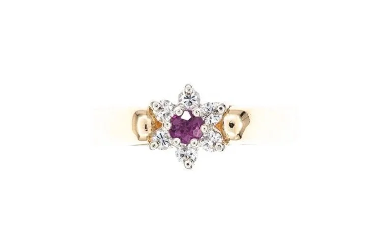 (T)Yellow Gold Diamond Ruby Cluster Gemstone Ring