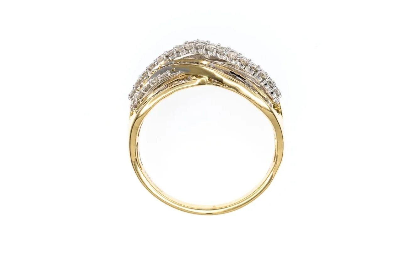 (F)Yellow Gold Round Brilliant Cut Baguette Cut Multi Diamond Ring