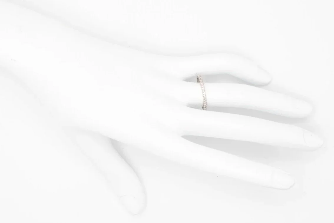 (H)White Gold Round Brilliant Cut Diamond Band