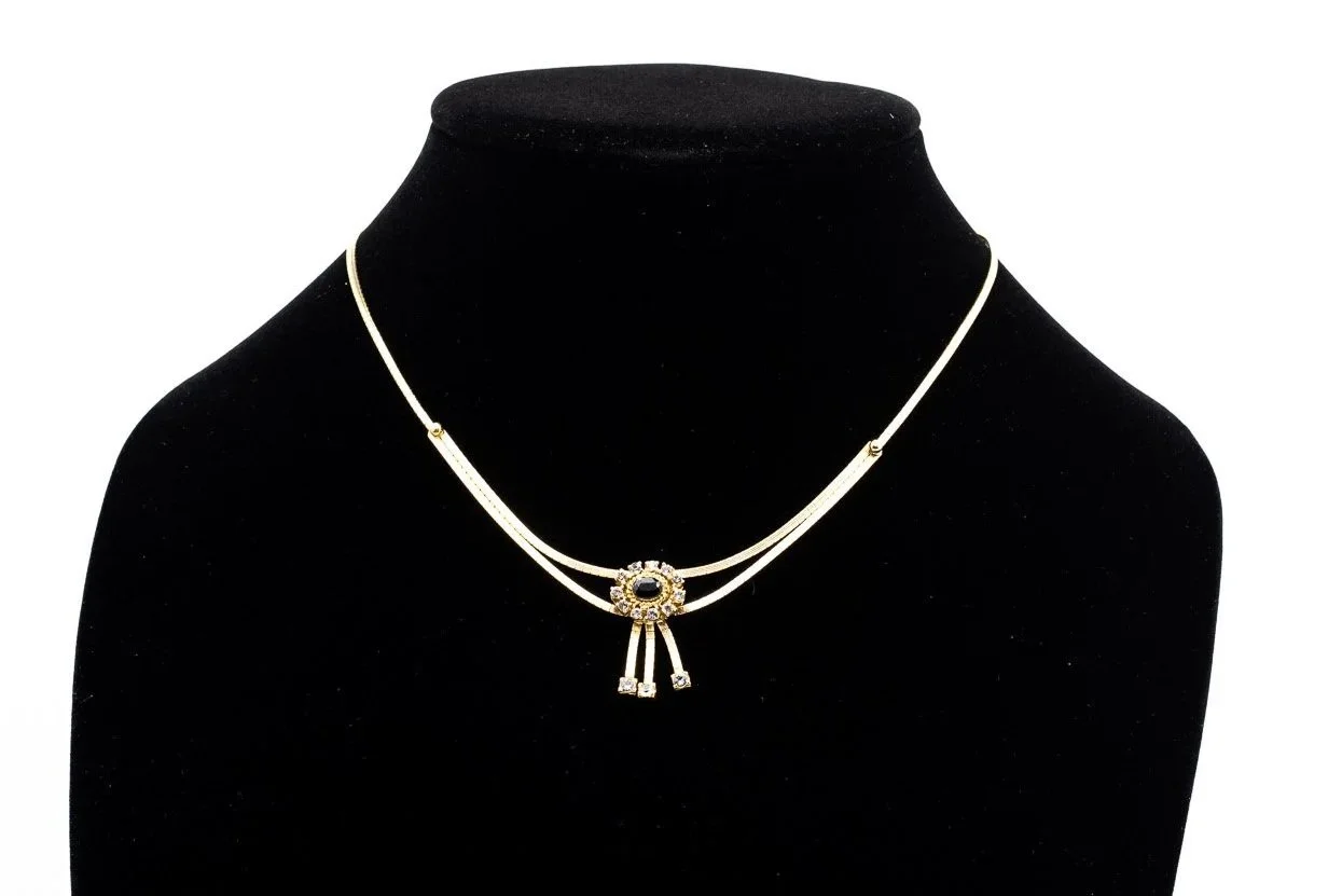 (F)Yellow Gold Sapphire Fancy Necklace