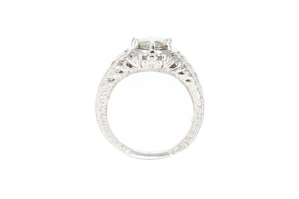 (F)Platinum Round Brilliant Cut Diamond Engagement Ring