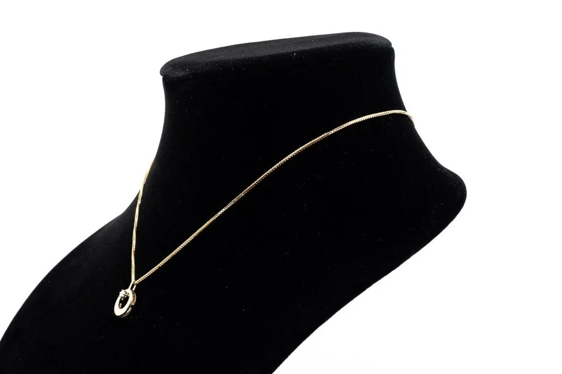 (S)Yellow Gold Solitaire Diamond Open Circle Pendant