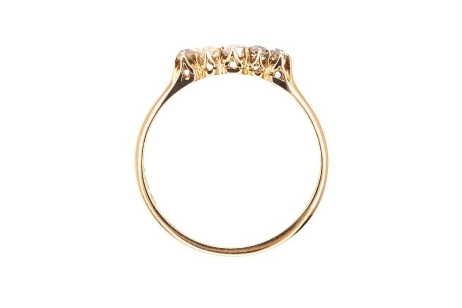 (F)Yellow Gold Antique Five Stone Multi Diamond Ring