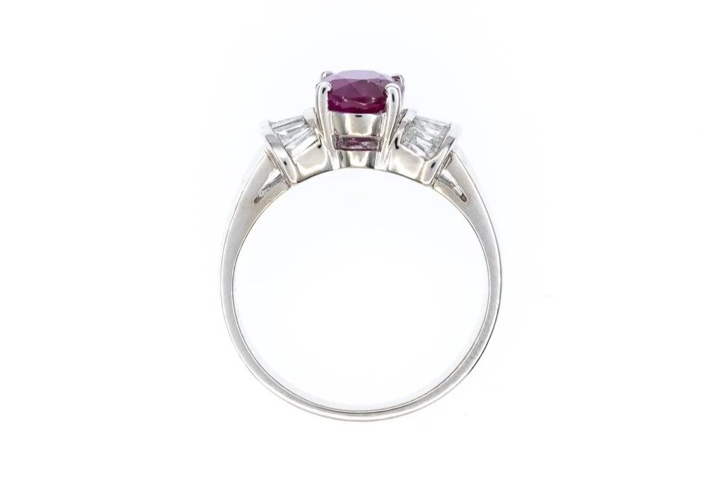 (F)White Gold Diamond Ruby Gemstone Ring
