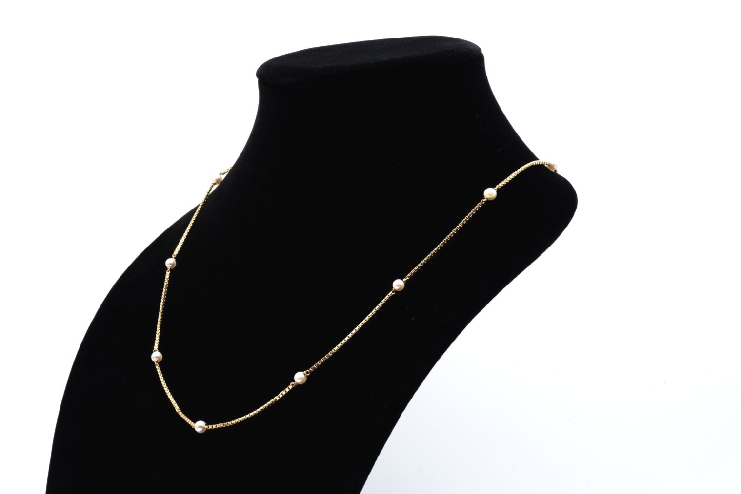 (S)Yellow Gold Akoya Cultured Pearl Station Necklace
