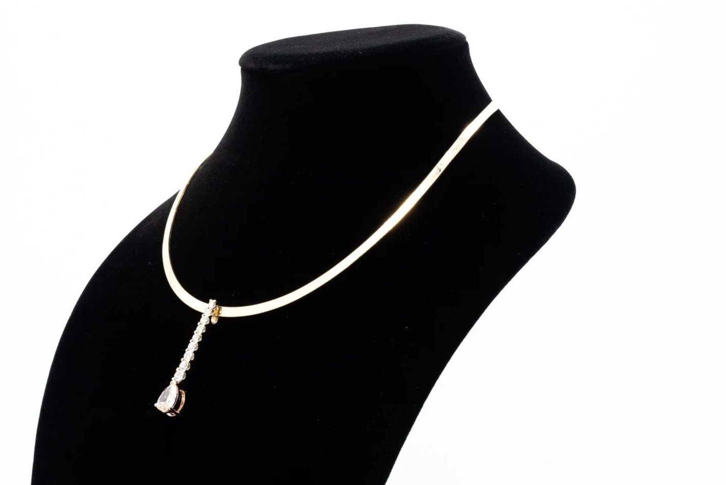 (S)White Rose Yellow Gold Pear Modified Brilliant Cut Diamond Drop Slider Pendant