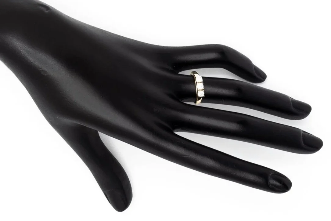 (H)Yellow Gold Three Stone Multi Diamond Ring