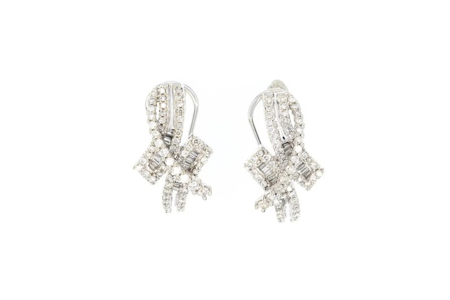 (T)White Gold Baguette Round Brilliant Cut Diamond Omega Clip Back Stud Earrings