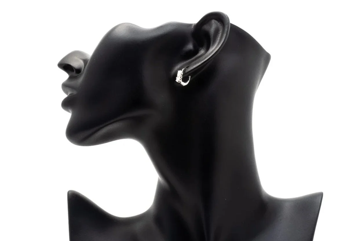 (S)White Gold Round Brilliant Cut Diamond Lever Back Stud Earrings