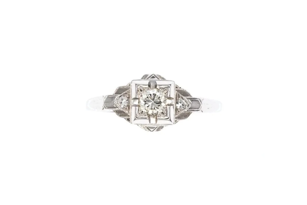 (T)White Gold Old European Cut Antique Art Deco Multi Diamond Ring