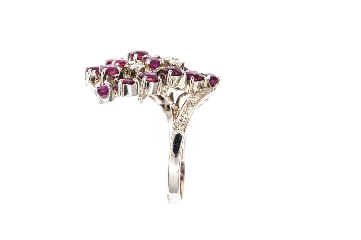 (S)White Gold Diamond Ruby Gemstone Ring