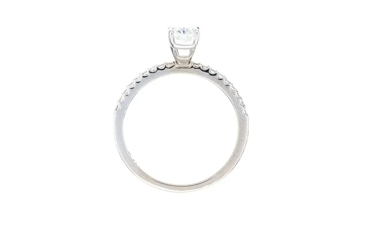 (F)White Gold Radiant Cut Diamond Engagement Ring