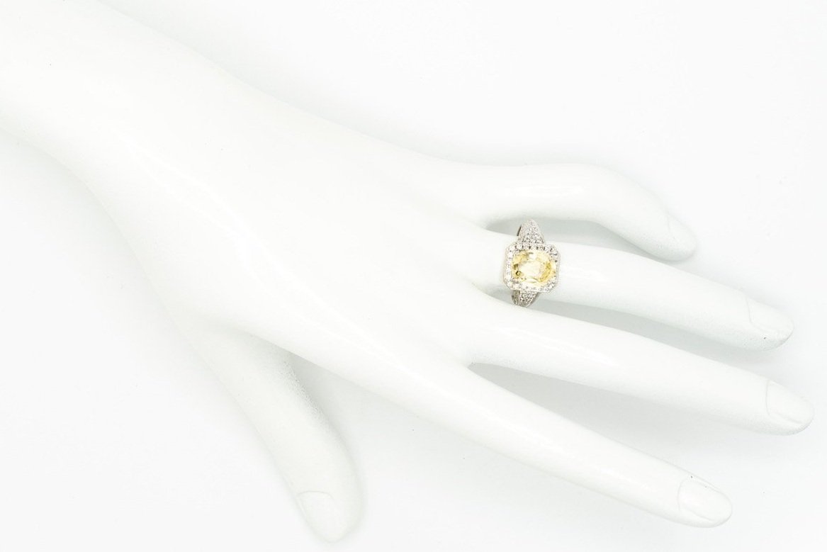 (H)White Gold Diamond Untreated Yellow Sapphire Gemstone Ring