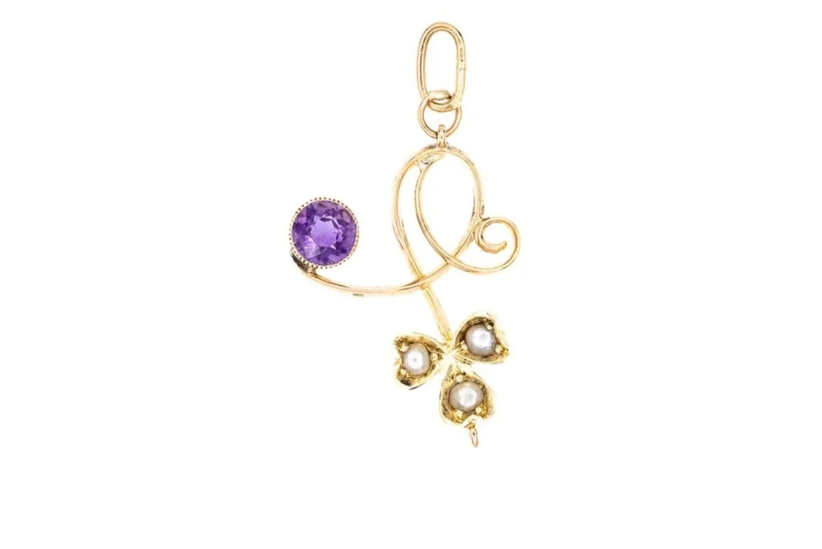 (T)Yellow Gold Seed Pearl Amethyst Floral Carved Pendant