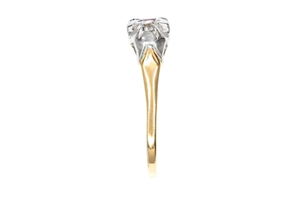 (S)Yellow White Gold Old European Cut Diamond Rhodolite Garnet Three Stone Gemstone Ring